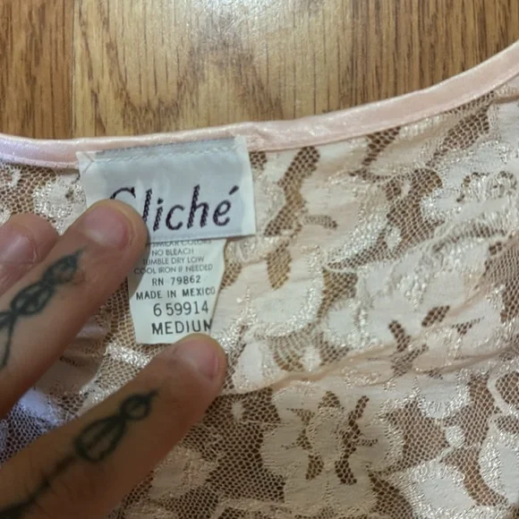 Vintage nighty - Picture 2 of 4